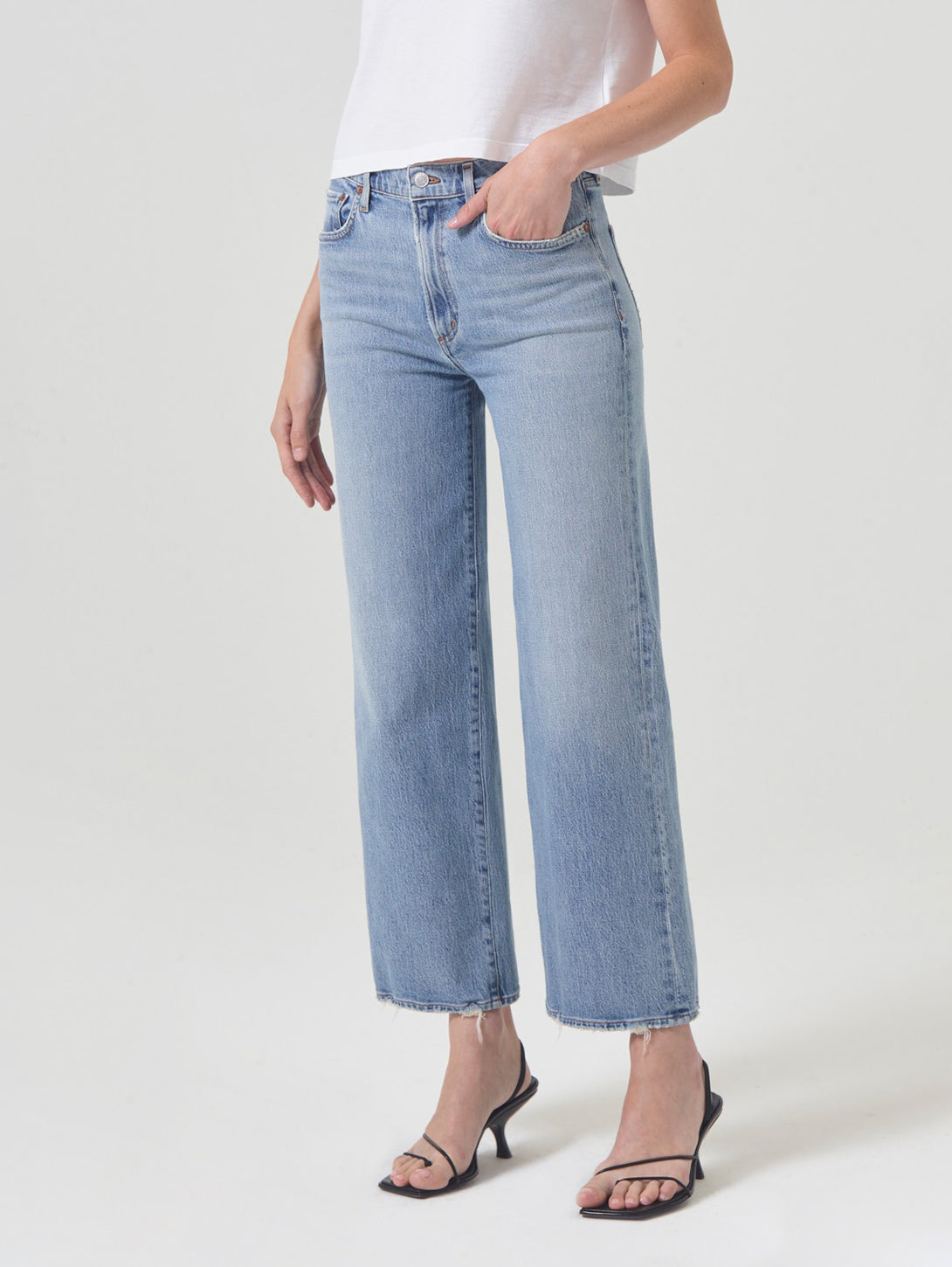 Harper Mid Rise Stretch Crop Jean - Hassel