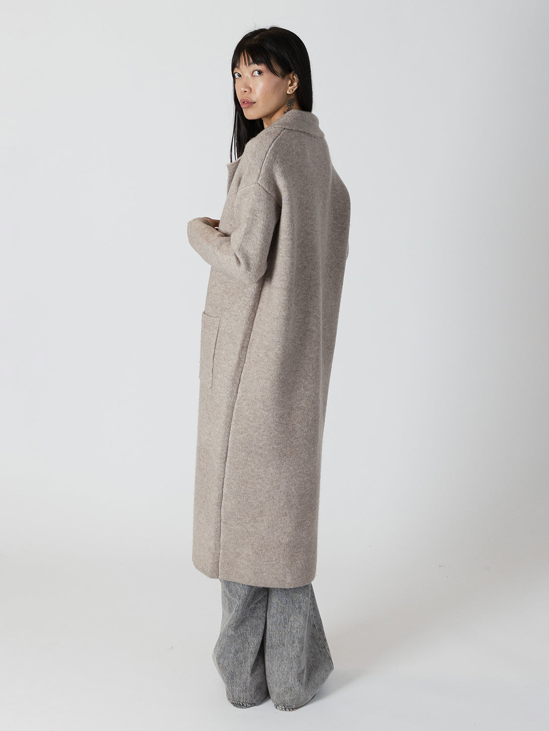 Jimmi Coat - Medium Oatmeal