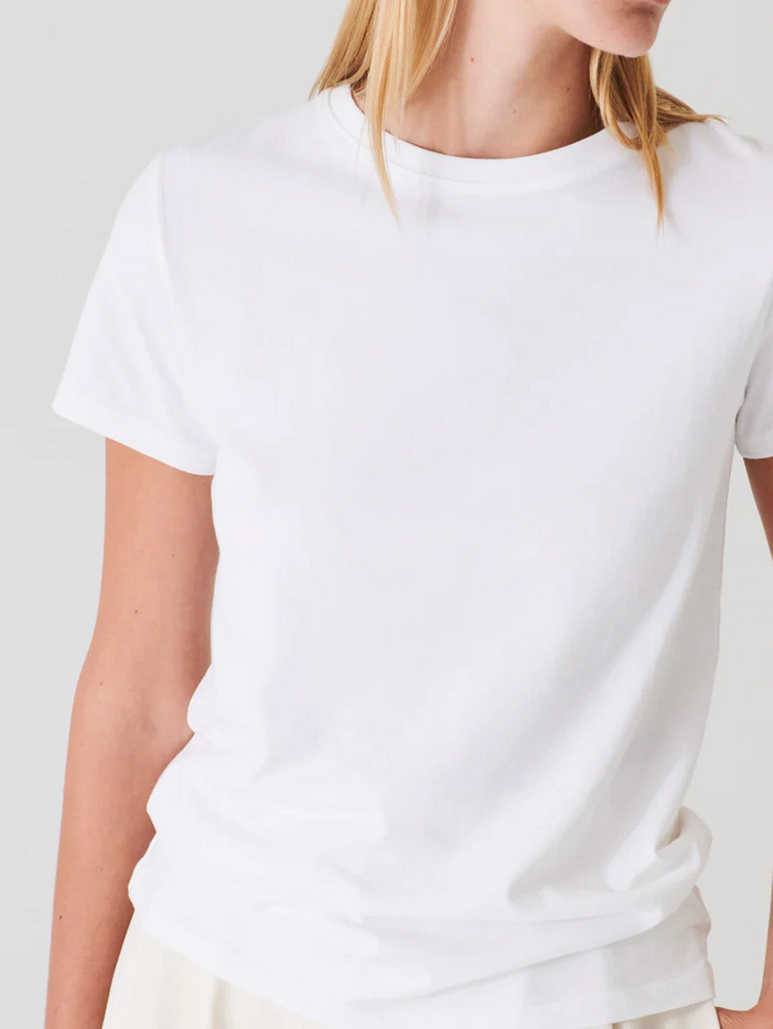 Short Sleeve Crew Tee - White