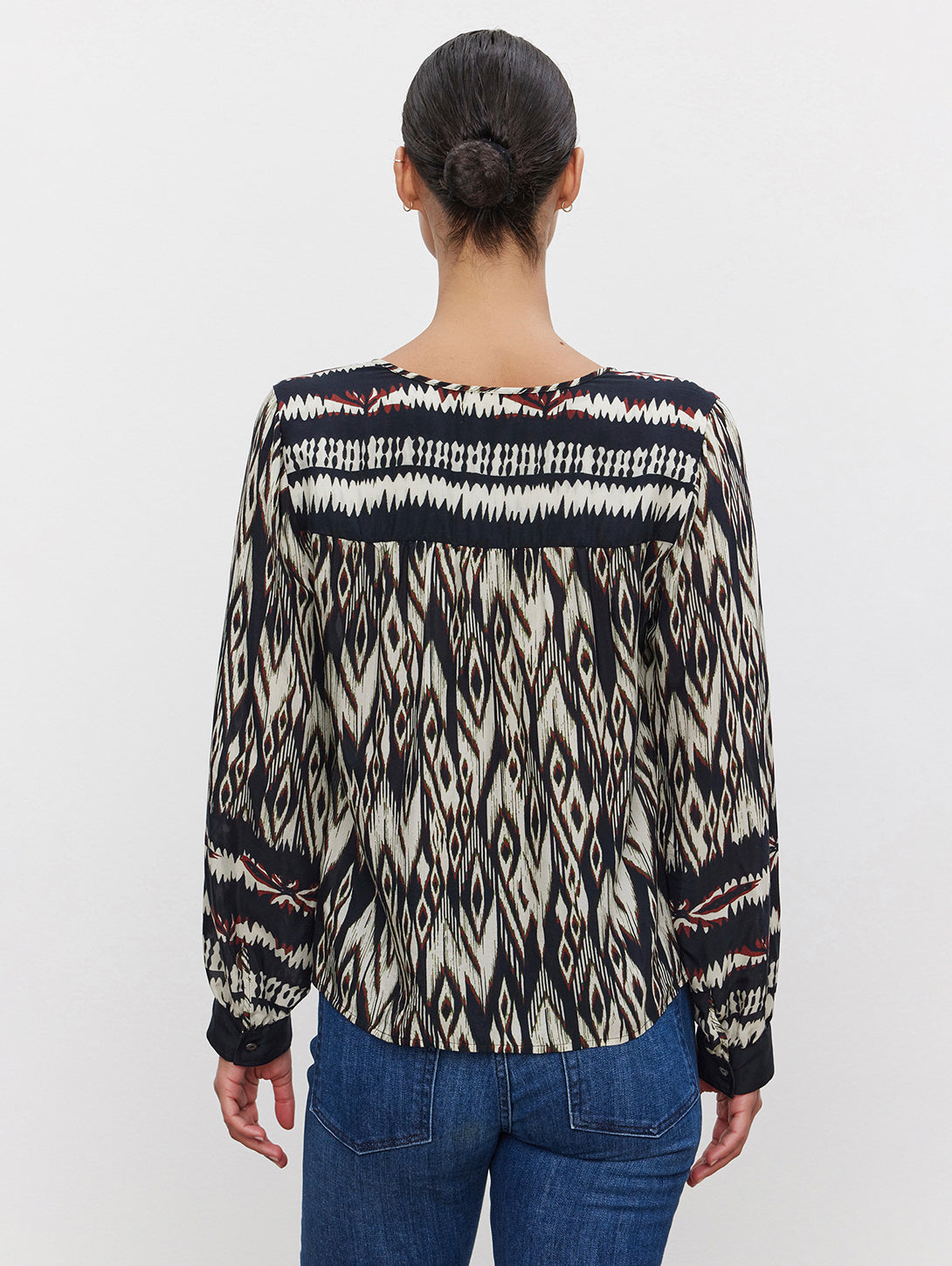 Abrielle Ikat Long Sleeve Top - Black Ecru