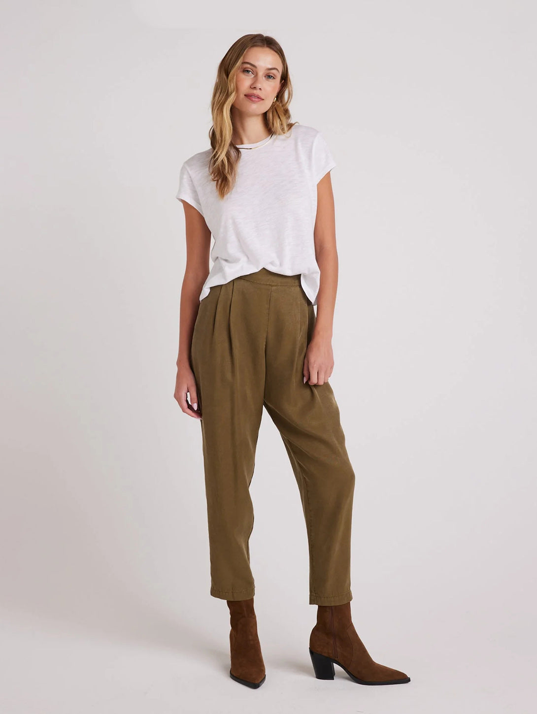 Nico Clean Waist Slouchy Trouser - Basil Green