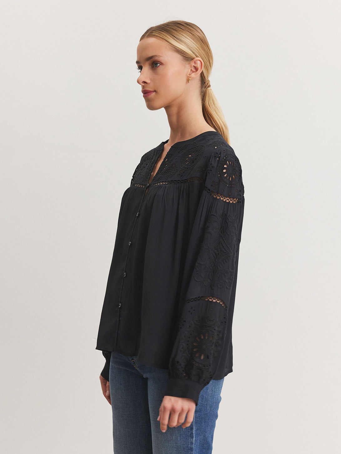 Libby Eyelet Top - Black